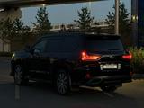 Lexus LX 570 2016 года за 36 800 000 тг. в Астана – фото 5