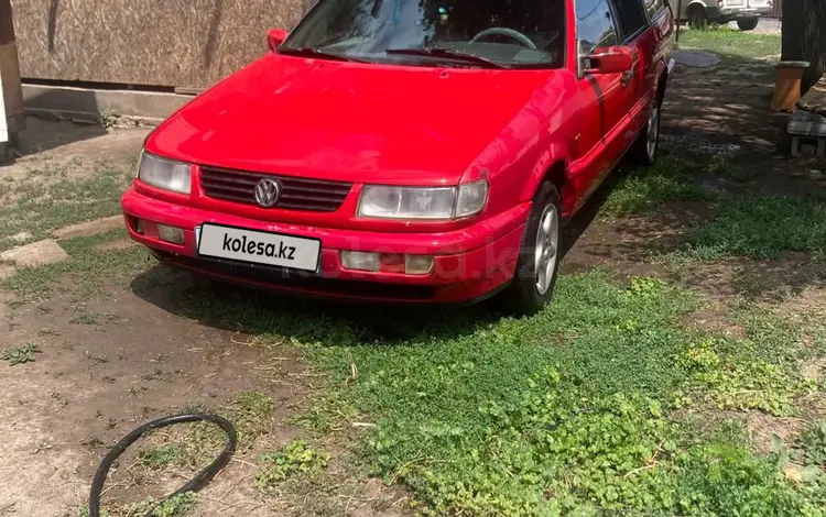 Volkswagen Passat 1994 годаfor1 000 000 тг. в Алматы