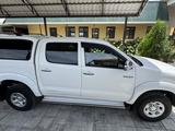 Toyota Hilux 2014 года за 12 500 000 тг. в Каскелен – фото 3
