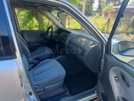Suzuki Grand Vitara 2001 года за 3 600 000 тг. в Курчум – фото 8
