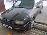Volkswagen Vento 1993 года за 800 000 тг. в Аксукент – фото 4