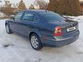 Volkswagen Passat 2004 годаfor3 500 000 тг. в Алматы – фото 4