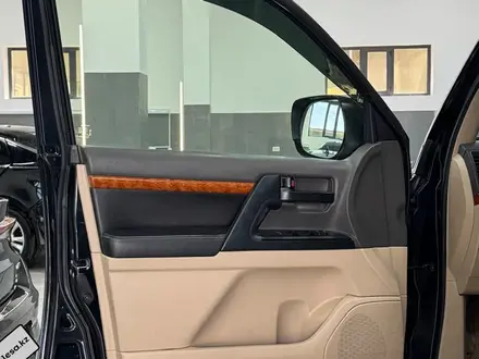 Toyota Land Cruiser 2012 года за 15 600 000 тг. в Астана – фото 5