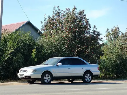 Audi A6 1996 года за 2 800 000 тг. в Уральск – фото 4