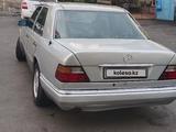 Mercedes-Benz E 200 1994 годаүшін1 750 000 тг. в Алматы – фото 2