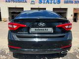 Hyundai Sonata 2015 годаfor5 600 000 тг. в Уральск – фото 3