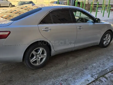 Toyota Camry 2006 года за 3 200 000 тг. в Актобе – фото 3