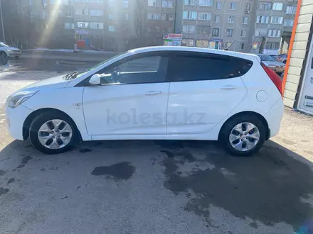 Hyundai Solaris 2015 года за 5 000 000 тг. в Актобе – фото 4