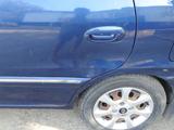 Kia Carens 2004 годаfor2 200 000 тг. в Актобе – фото 4