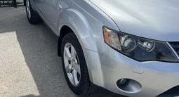 Mitsubishi Outlander 2008 года за 6 290 000 тг. в Актау – фото 2