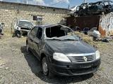 Renault Logan 2013 года за 888 888 тг. в Атырау