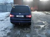 Volkswagen Sharan 2000 годаүшін3 700 000 тг. в Актобе – фото 2