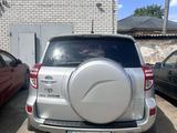Toyota RAV4 2010 года за 7 500 000 тг. в Семей – фото 3
