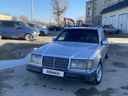 Mercedes-Benz E 230 1991 года за 1 300 000 тг. в Каратау