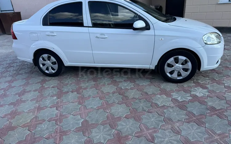 Chevrolet Aveo 2013 года за 2 800 000 тг. в Атырау