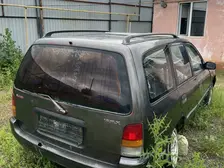 Nissan Sunny, 1994