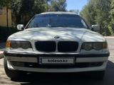 BMW 740 1995 года за 2 400 000 тг. в Алматы