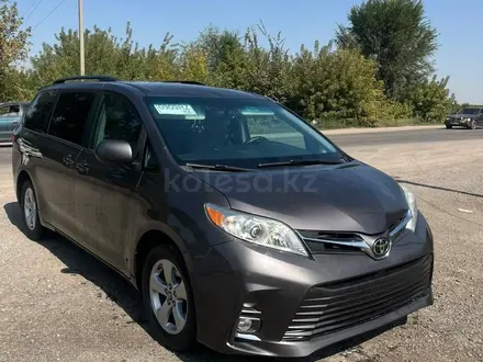 Toyota Sienna 2017 года за 13 500 000 тг. в Алматы – фото 9