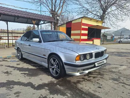 BMW 520 1991 года за 1 800 000 тг. в Ленгер – фото 8