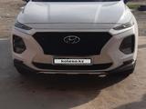 Hyundai Santa Fe 2019 годаүшін13 700 000 тг. в Туркестан