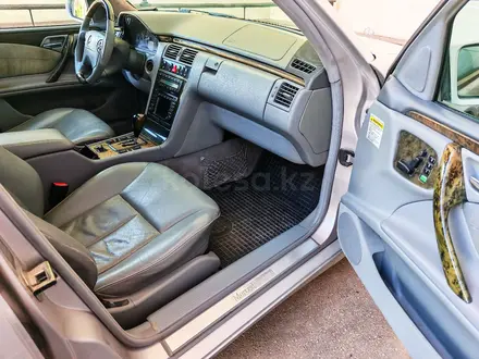 Mercedes-Benz E 320 2002 года за 6 500 000 тг. в Алматы – фото 2