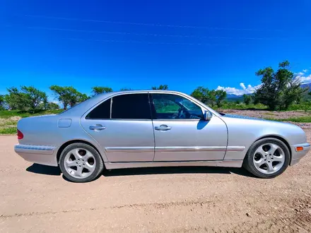 Mercedes-Benz E 320 2002 года за 6 500 000 тг. в Алматы – фото 12