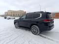 Toyota Land Cruiser Luxe 2024 года за 53 000 000 тг. в Актобе – фото 2