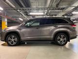 Toyota Highlander 2018 годаүшін14 000 000 тг. в Алматы