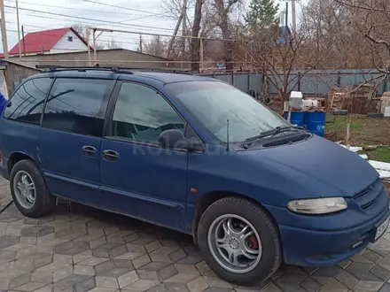 Chrysler Voyager 1997 года за 3 500 000 тг. в Уральск – фото 5