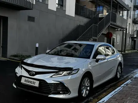 Toyota Camry 2023 года за 18 000 000 тг. в Алматы – фото 4