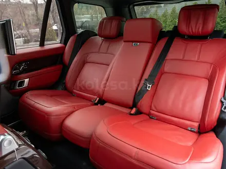 Land Rover Range Rover 2018 года за 43 000 000 тг. в Алматы – фото 13