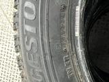 Bridgestone 215/60/17үшін100 000 тг. в Алматы