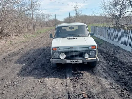 ВАЗ (Lada) Lada 2131 (5-ти дверный) 2001 года за 700 000 тг. в Петропавловск