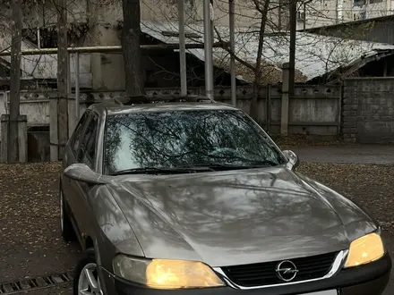 Opel Vectra 1996 года за 1 400 000 тг. в Алматы – фото 3