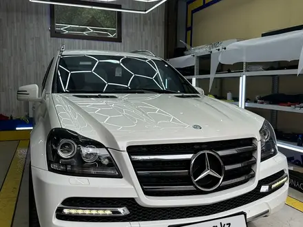 Mercedes-Benz GL 500 2012 года за 14 500 000 тг. в Алматы – фото 11