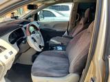 Toyota Sienna 2013 года за 11 268 214 тг. в Актау