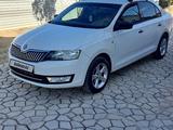 Skoda Rapid 2014 года за 3 400 000 тг. в Атырау – фото 2