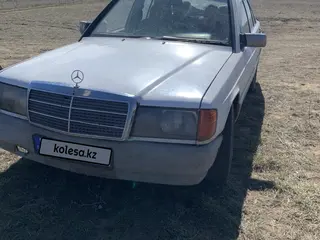 Mercedes-Benz 190