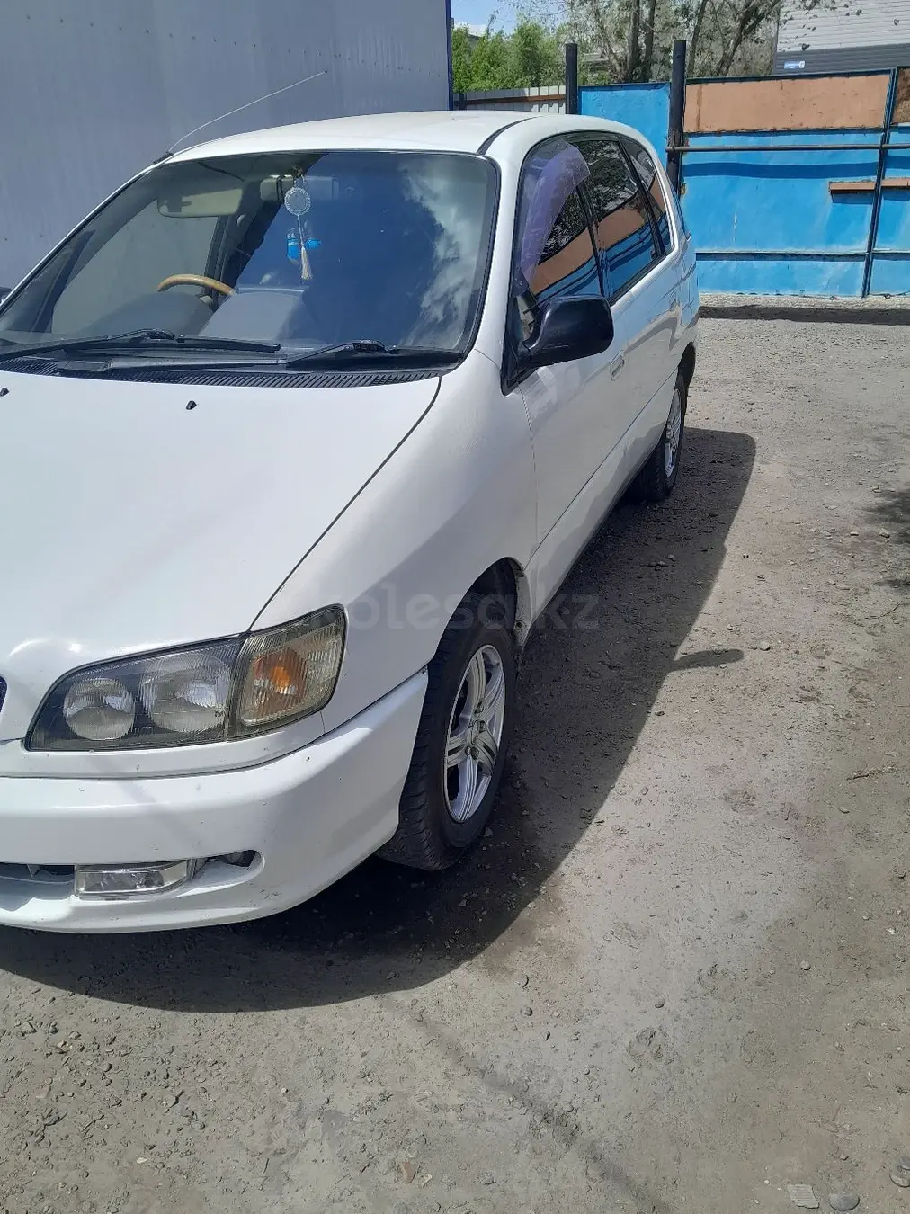 Toyota Ipsum, 1999