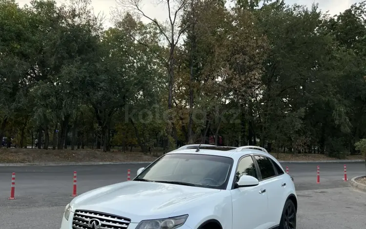 Infiniti FX35 2005 года за 5 000 000 тг. в Алматы
