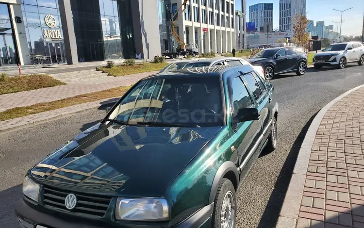 Volkswagen Vento 1996 года за 1 495 000 тг. в Астана