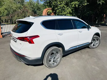 Hyundai Santa Fe 2022 года за 13 800 000 тг. в Павлодар – фото 5