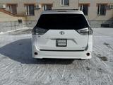 Toyota Sienna 2015 года за 12 450 000 тг. в Актобе – фото 2