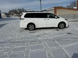 Toyota Sienna 2015 года за 12 450 000 тг. в Актобе – фото 4