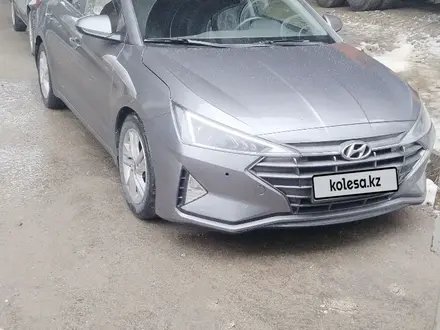 Hyundai Elantra 2019 года за 6 000 000 тг. в Алматы