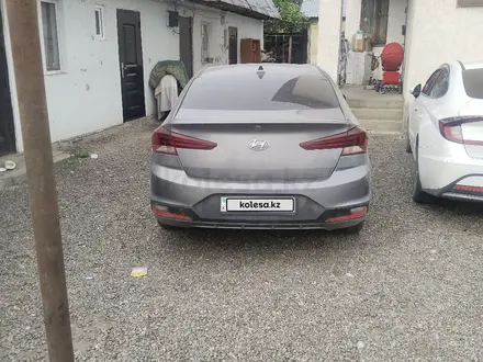 Hyundai Elantra 2019 года за 6 000 000 тг. в Алматы – фото 3