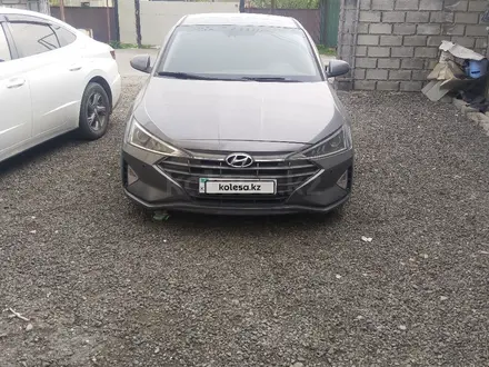 Hyundai Elantra 2019 года за 6 000 000 тг. в Алматы – фото 5