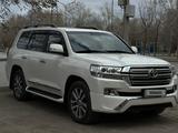 Toyota Land Cruiser 2017 года за 34 500 000 тг. в Семей