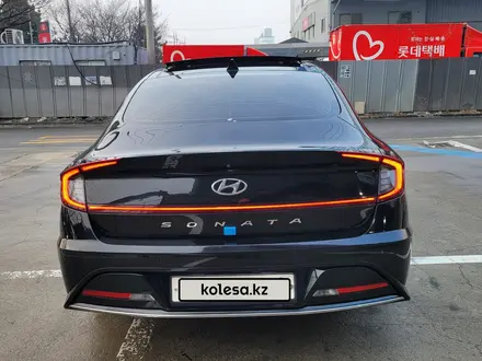 Hyundai Sonata 2019 года за 8 000 000 тг. в Шымкент – фото 10