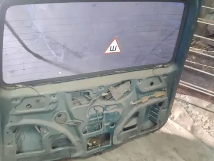Крышка багажника за 20 000 тг. в Павлодар – фото 4